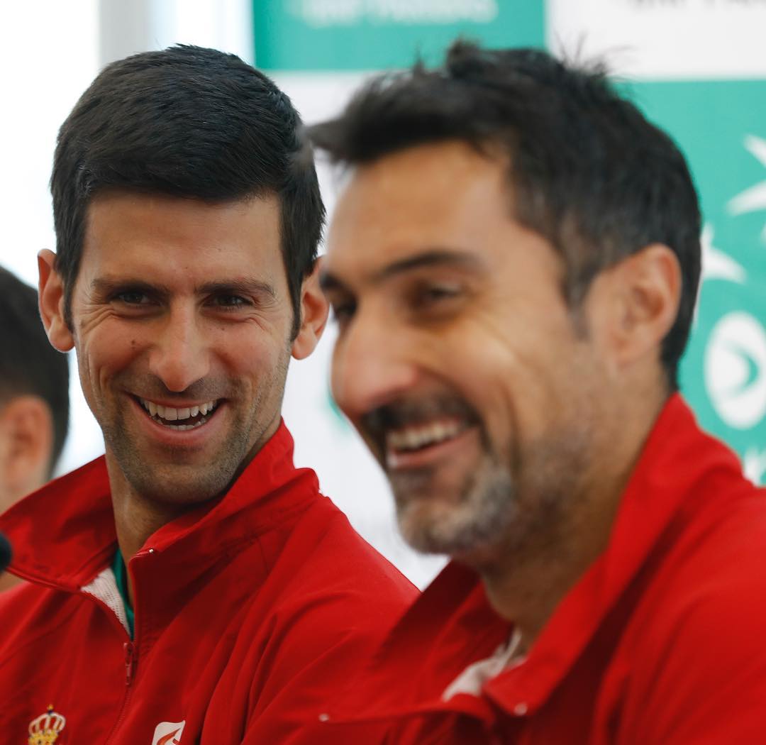 Джокович: Не съм изненадан от триумфа на Федерер