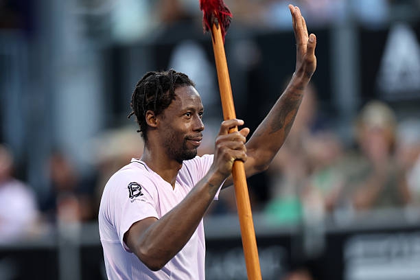 Шампионът е аут: Кошмарът на топ 10 вгорчи последния танц на Мнфис и го изади от топ 100