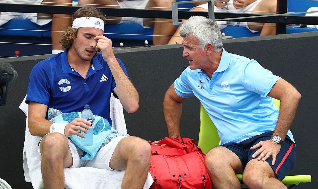 Циципас: Треньорската намеса по време на мач трябва да бъде позволена и в тениса