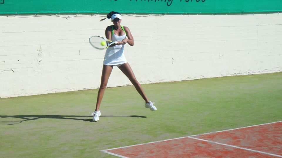 Ани Вангелова е на полуфинал в Гърция, загуби за Костова и Найденова